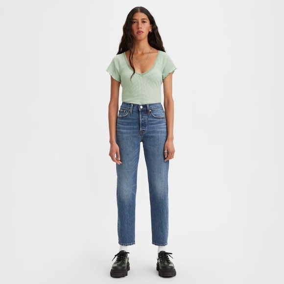 Levi’s Sz 25 “Big E” PREMIUM Wedgie Reproduction NWT - Picture 2 of 15